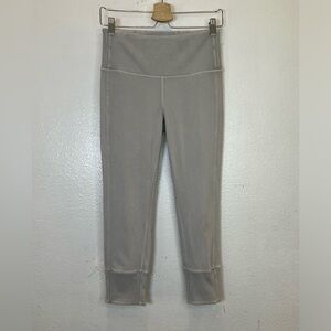 Lululemon Wunder Under Crop Ribbed Washed French Clay Size 6